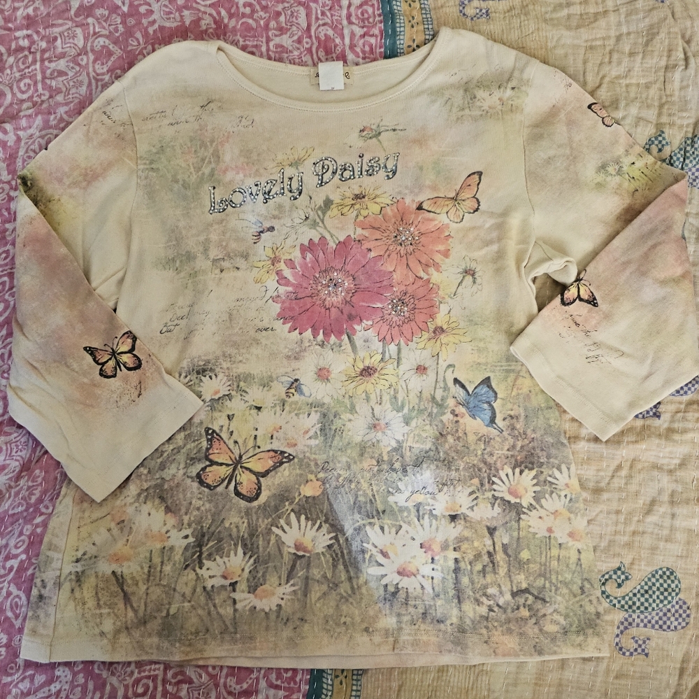 Studio Gem Q "Lovely Daisy" Half Sleeve